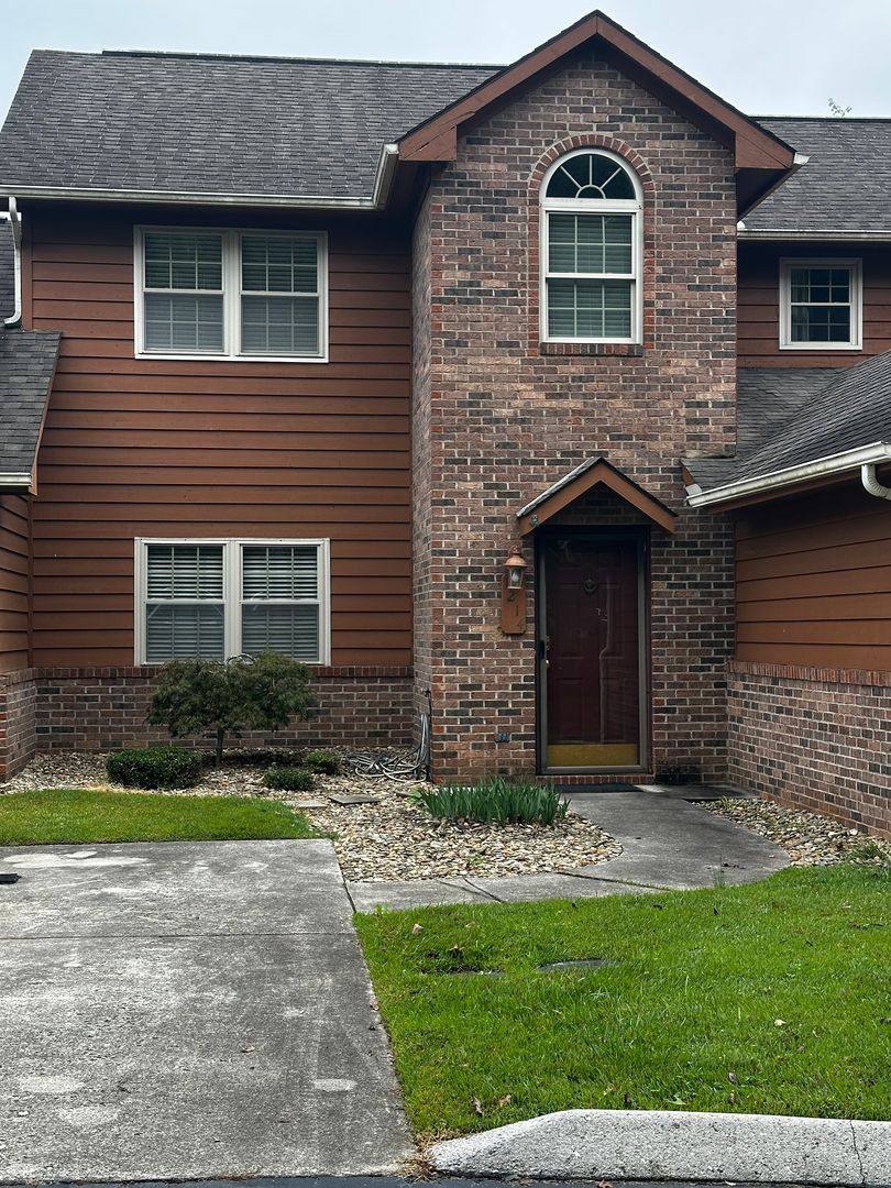 Townhouse for rent at 1214 Secretariat Dr, Morristown, TN 37814
