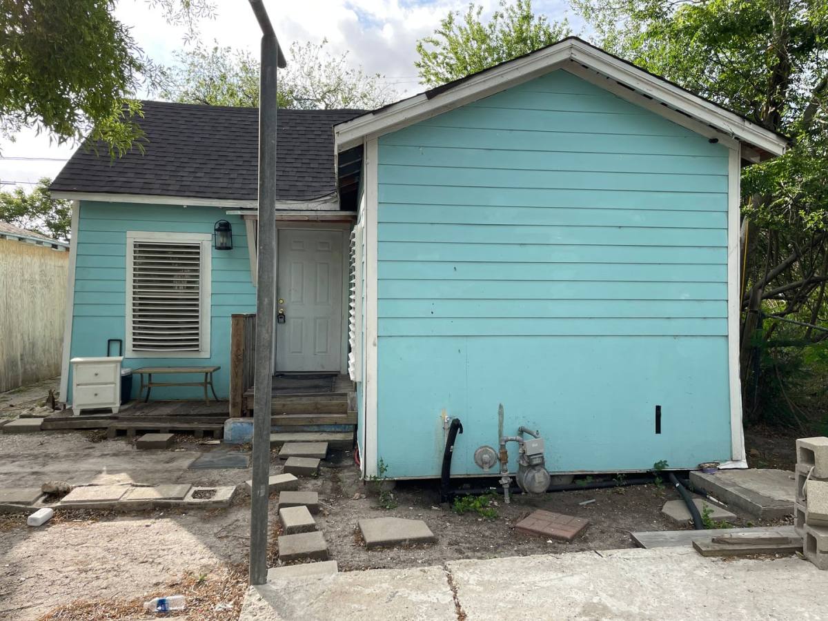 House for rent at 2306 Crews St, Corpus Christi, TX 78405