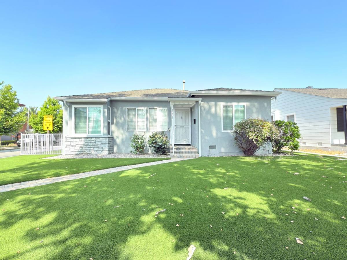House for rent at 6203 Agnes Ave, North Hollywood, CA 91606