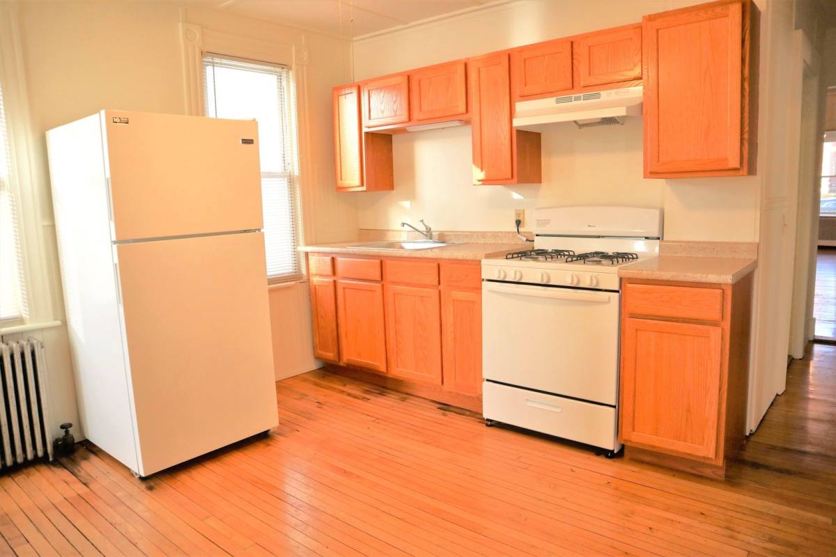 Apartment for rent at 654 656 Tyler St, Pittsfield, MA 01201