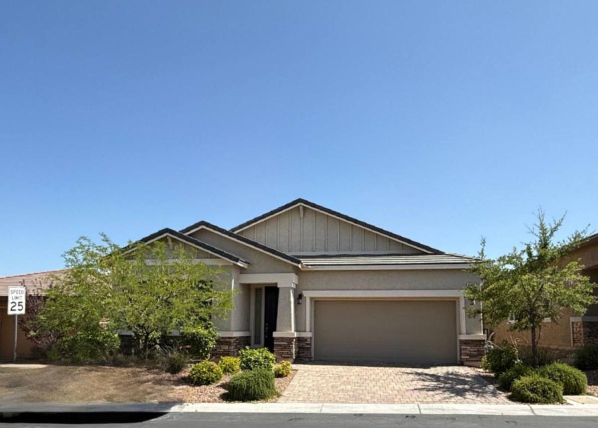 House for rent at 10805 Cowlite Ave, Las Vegas, NV 89166