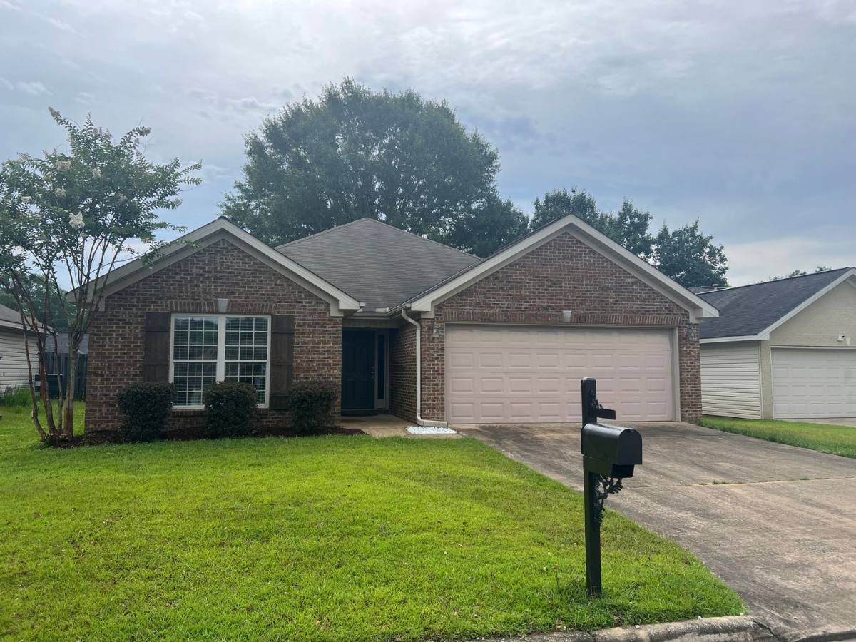 House for rent at 11313 Evergreen Ave, Northport, AL 35475