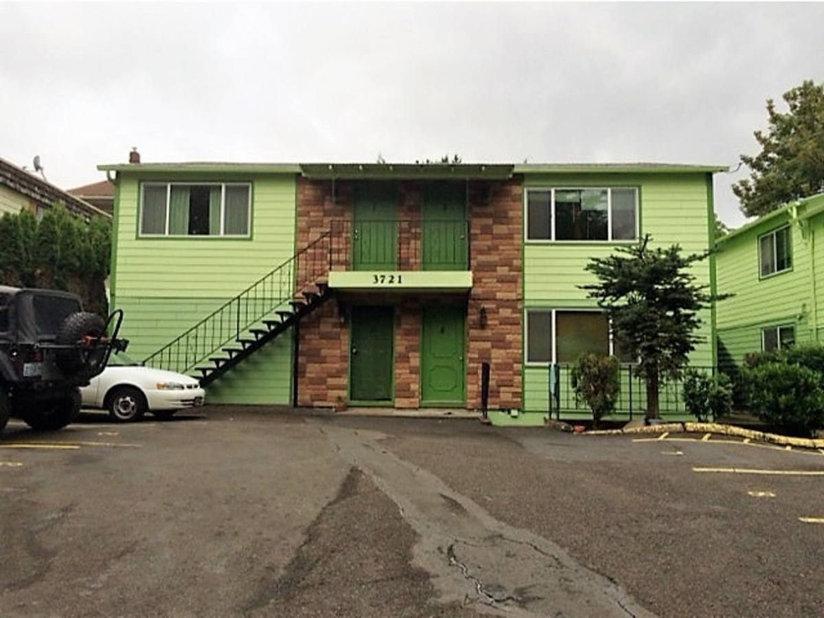 Apartment for rent at 3721 SE 13th Ave, Portland, OR 97202