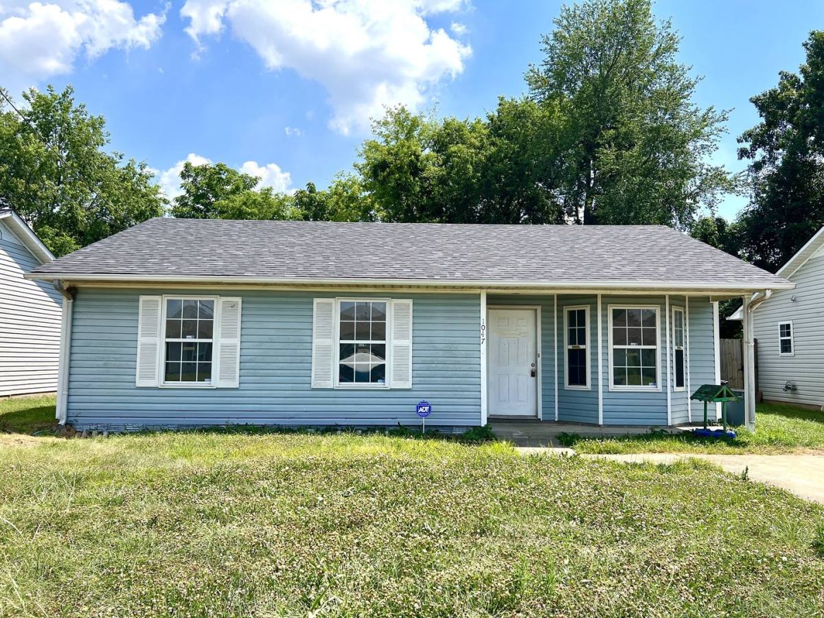 House for rent at 1047 Shadow Ridge Ave, Oak Grove, KY 42262