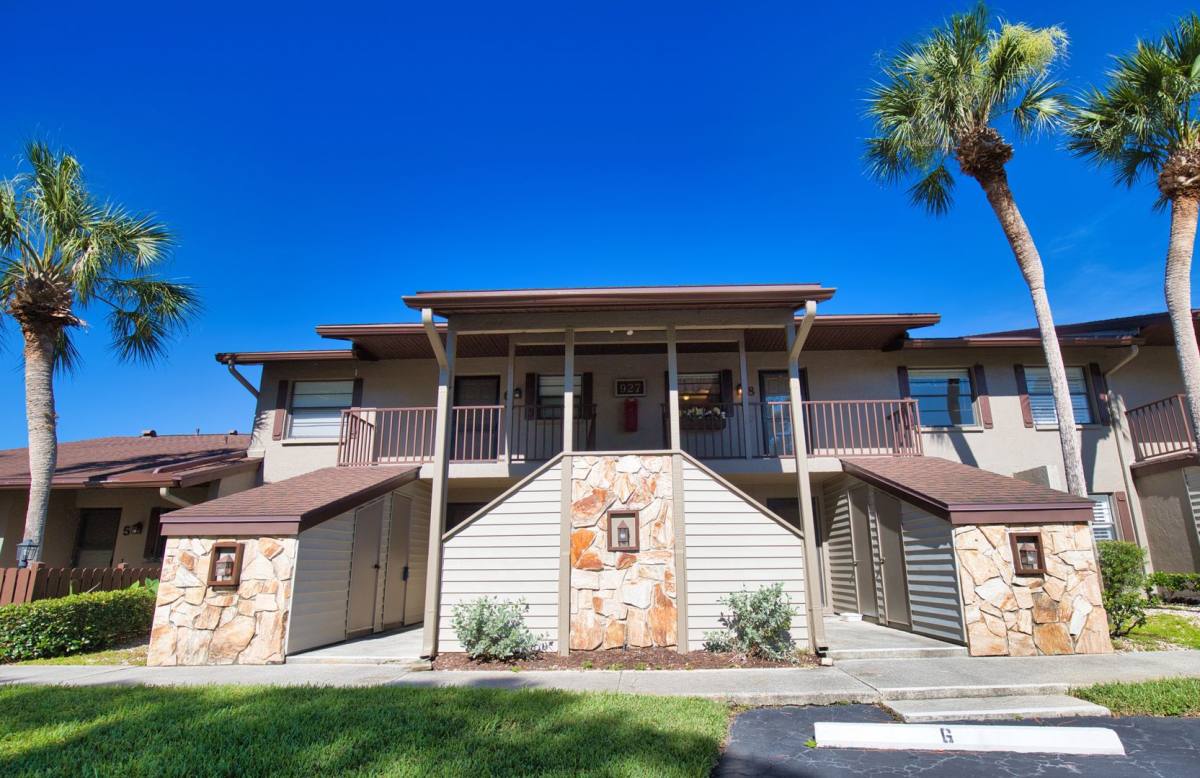 Condo for rent at 927 Capri Isles Blvd, Venice, FL 34292