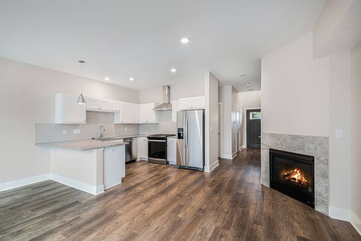Townhouse for rent at Meadowood Townhomes, 3300 E Beltline Ave NE, Grand Rapids, MI 49525