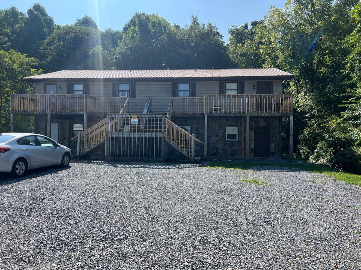 Apartment for rent at 113 Elliott & Scott Circle, Johnson City, TN 37604