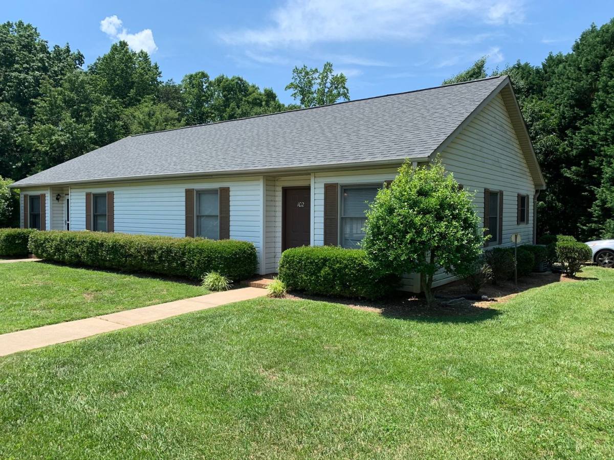 House for rent at 104 Peninsula Place Lane, Mooresville, NC 28117