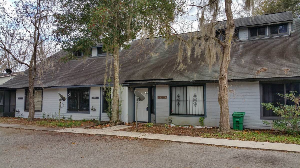 Townhouse for rent at 2945 SW 39th Ave, Gainesville, FL 32608