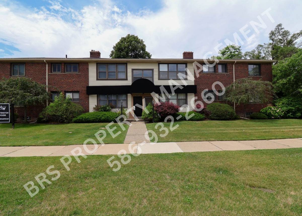 Apartment for rent at 25863 Woodward Ave, Royal Oak, MI 48067