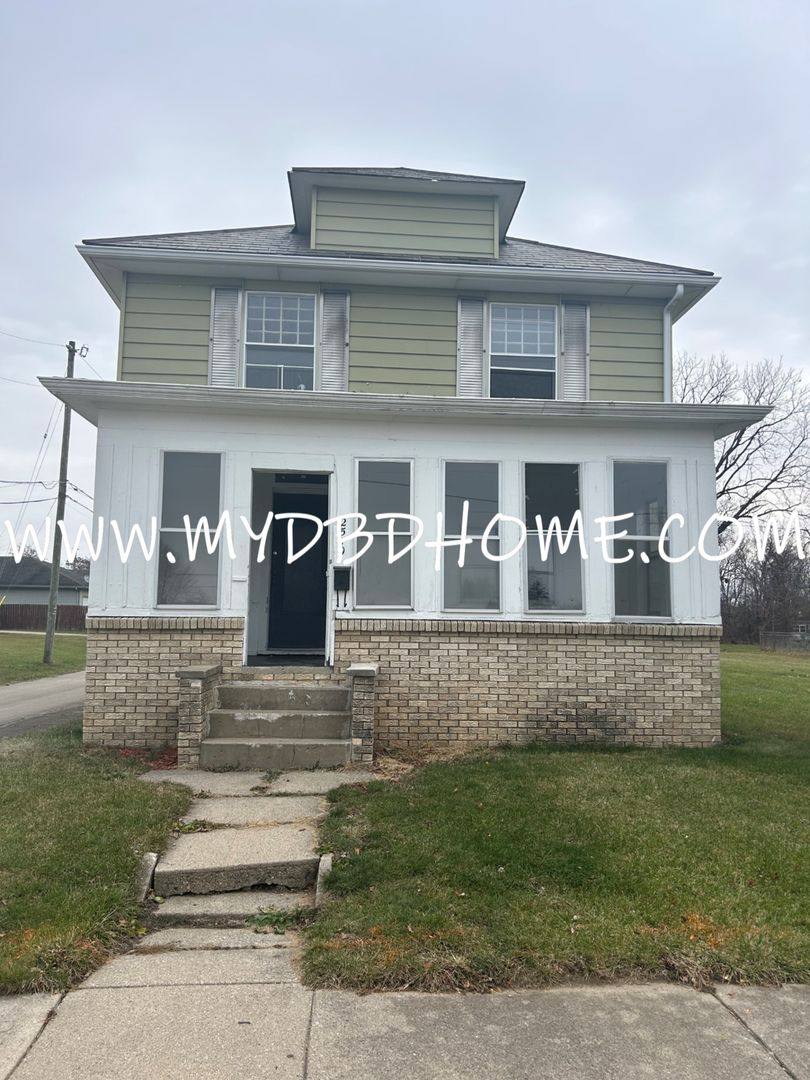 House for rent at 2519 Holton Ave, Fort Wayne, IN 46803