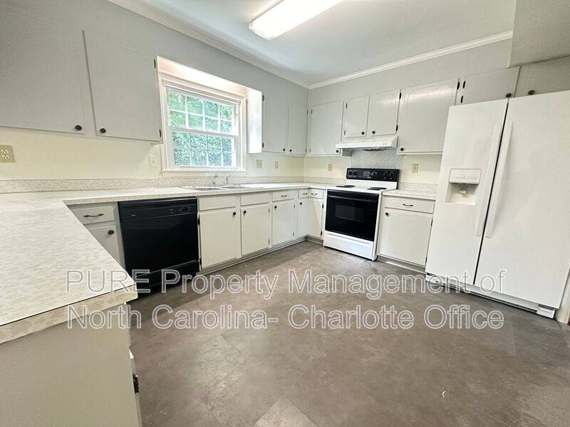 House for rent at 9211 Robert Frost Lane, Charlotte, NC 28213