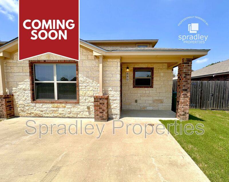 Townhouse for rent at 640 Laila Lane, Belton, TX 76513