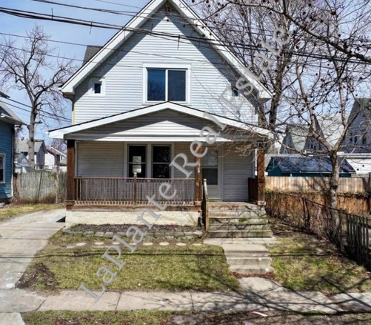 House for rent at 1014 Berdan Ave, Toledo, OH 43612