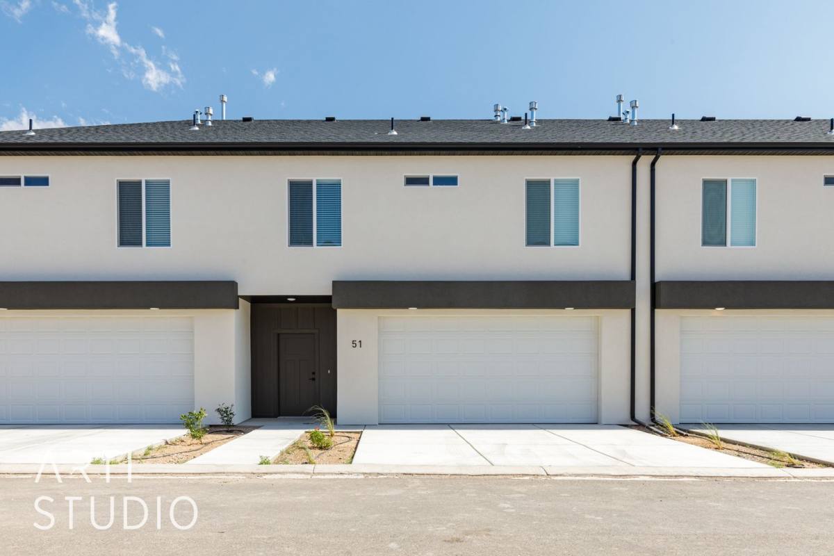 Townhouse for rent at 2875 W Cody Rd, Cedar City, UT 84721