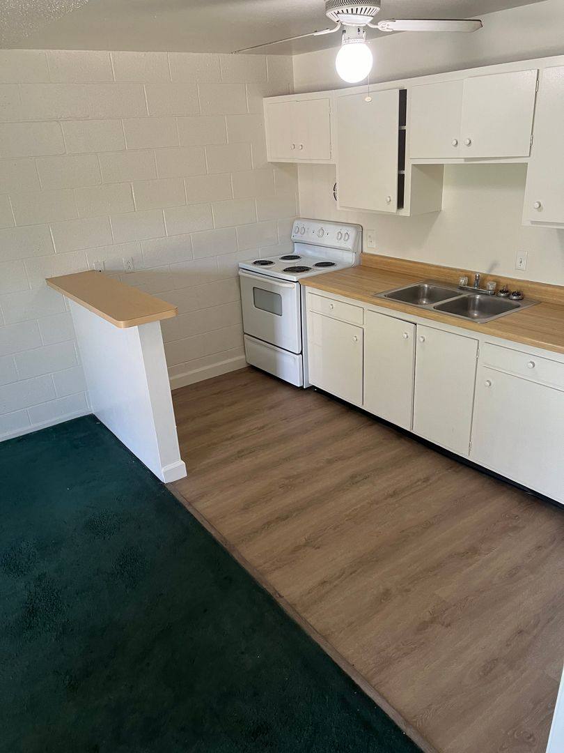 Condo for rent at 3726 Hazelwood St, Las Vegas, NV 89119