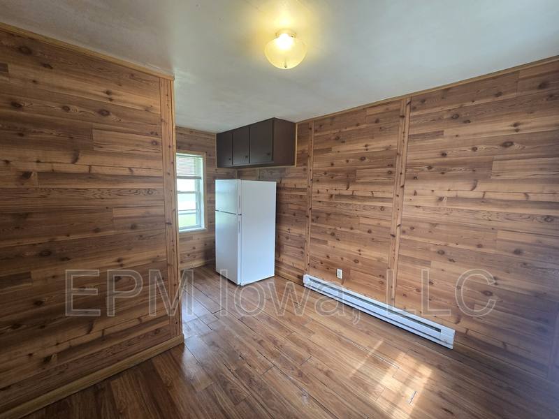 Apartment for rent at 2836 Independence Ave #4, Evansdale, IA 50707
