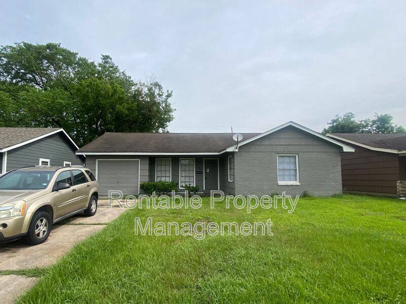 House for rent at 5535 Ricky St, Houston, TX 77033