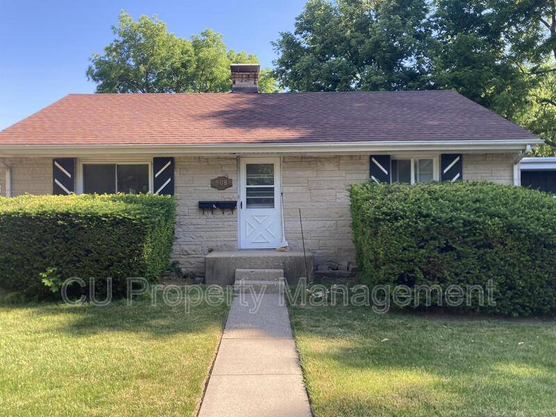 Apartment for rent at 808 W Hill St #B, Champaign, IL 61820