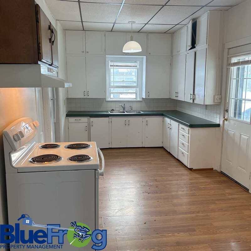 Apartment for rent at 207 209 W Hancock St, New London, WI 54961