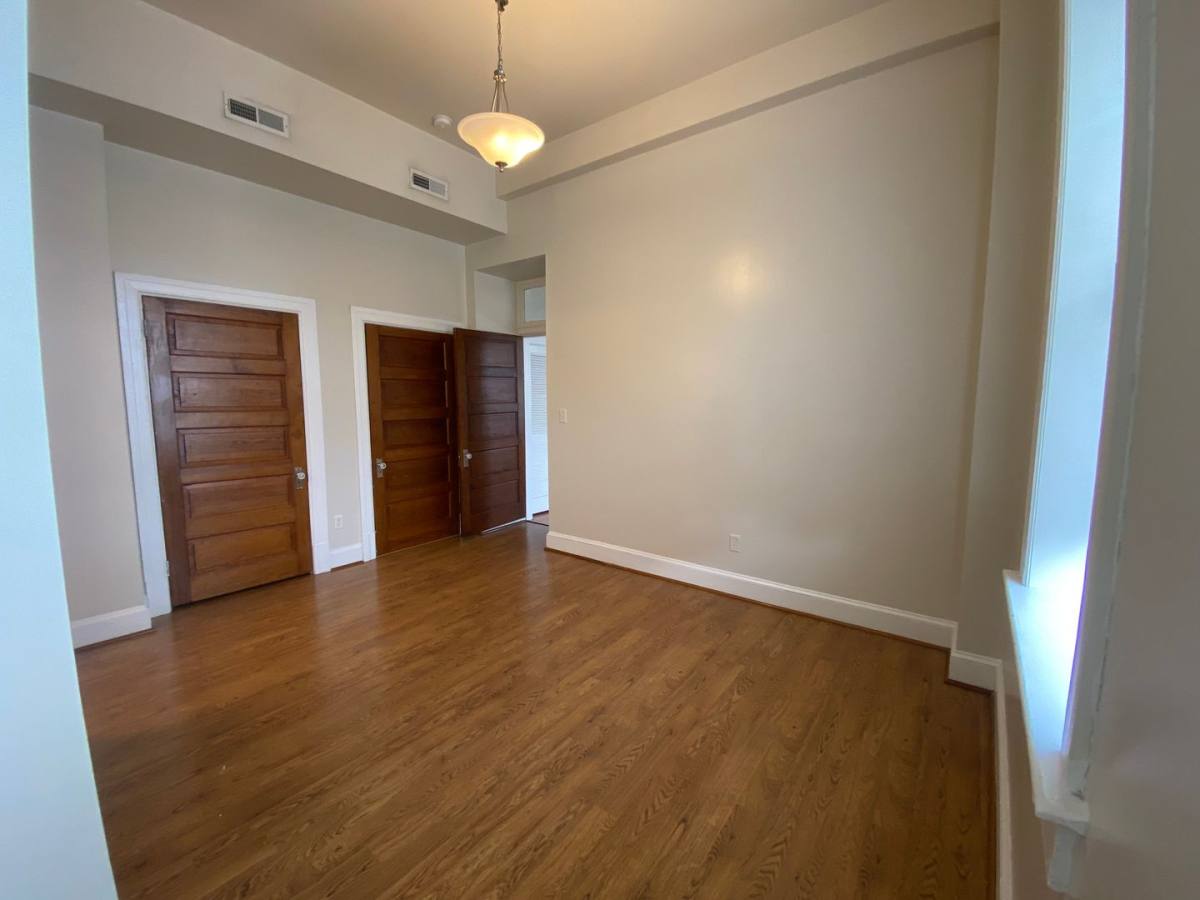 Apartment for rent at 244 N Sycamore St, Petersburg, VA 23803