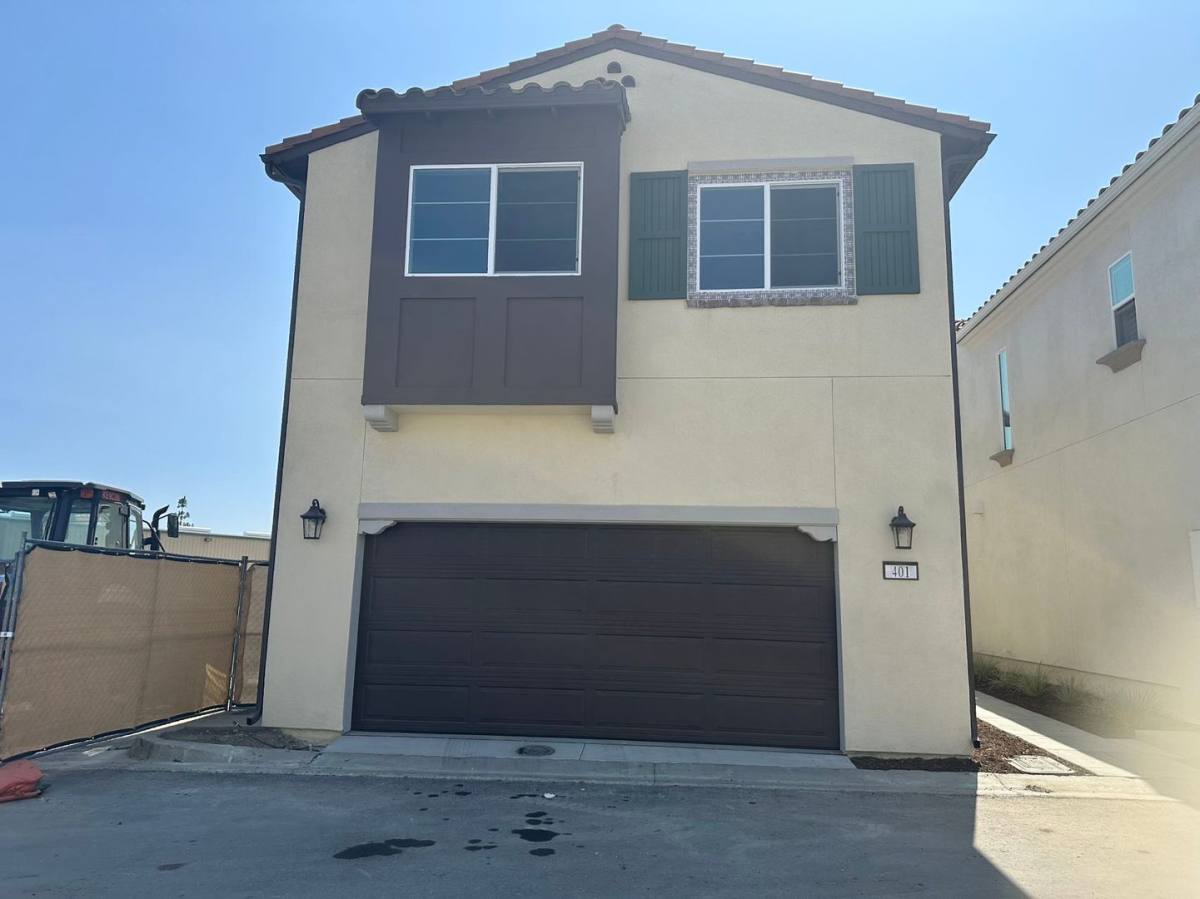 House for rent at 401 Verna St, Upland, CA 91786