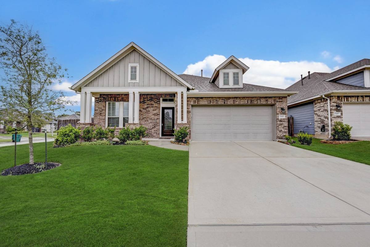 House for rent at 25403 Kidwiler Dr, Tomball, TX 77375