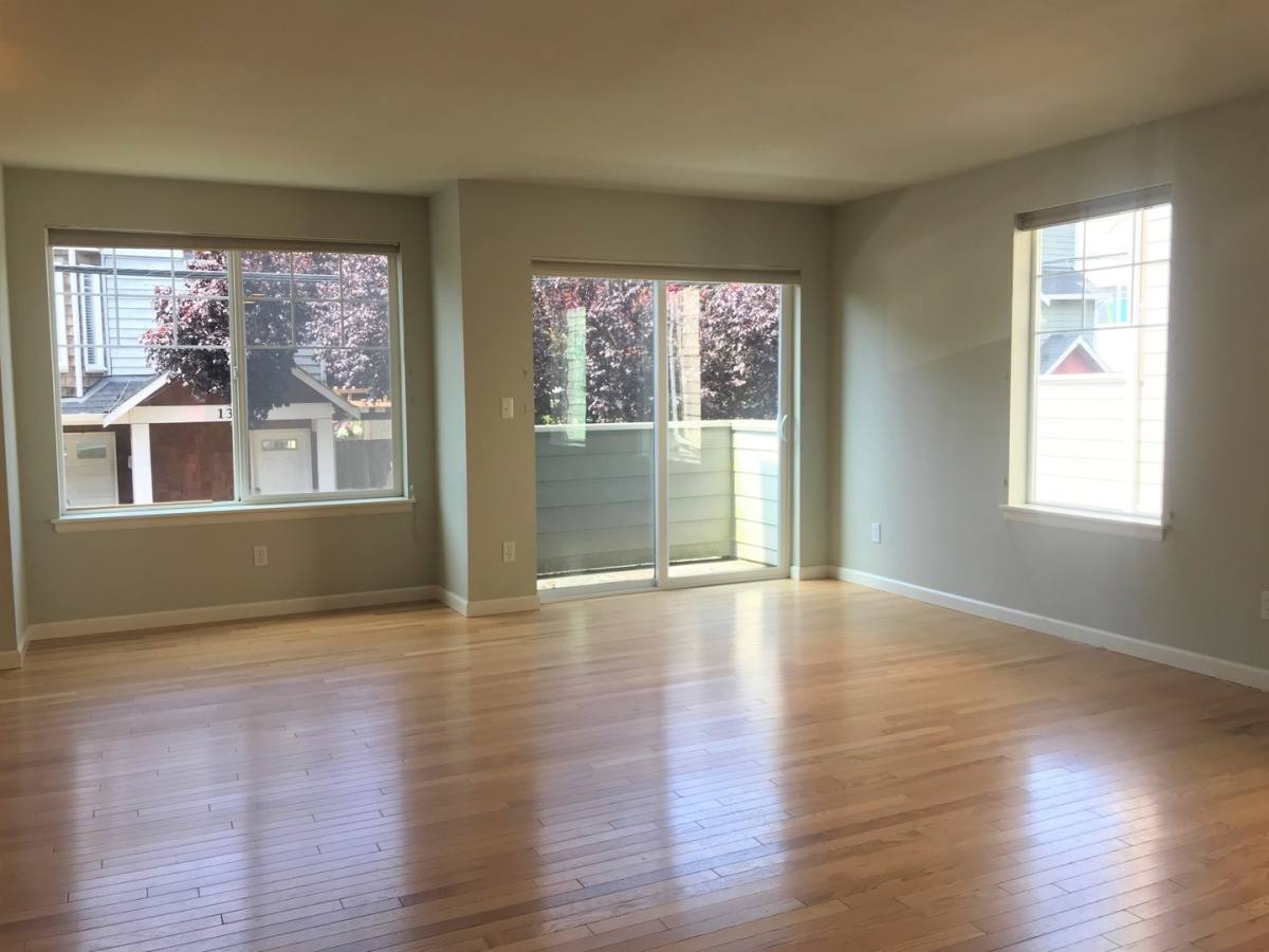 Townhouse for rent at 8503 Interlake Ave N, Seattle, WA 98103