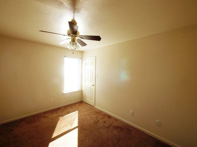 Townhouse for rent at 1108 Nicholas Circle, Killeen, TX 76542