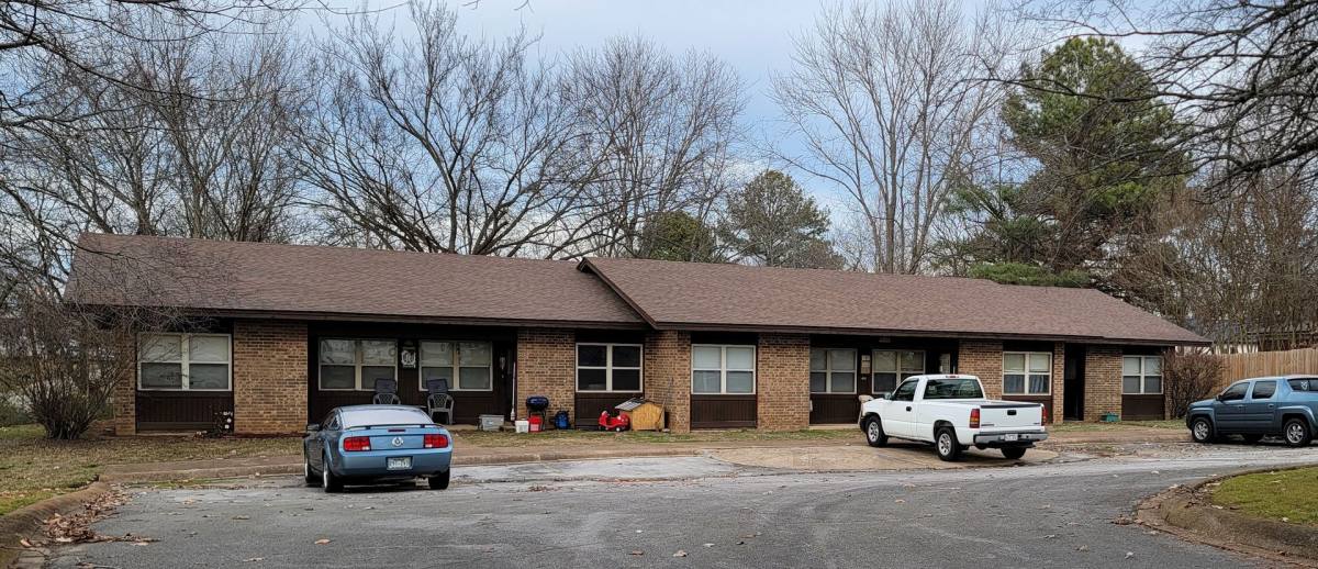 Apartment for rent at 252-260 Jean St, Batesville, AR 72501