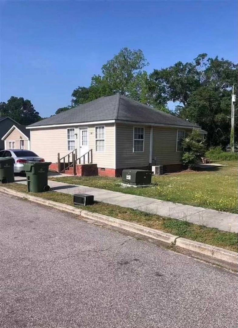 Apartment for rent at 406 Easy St, Hartsville, SC 29550