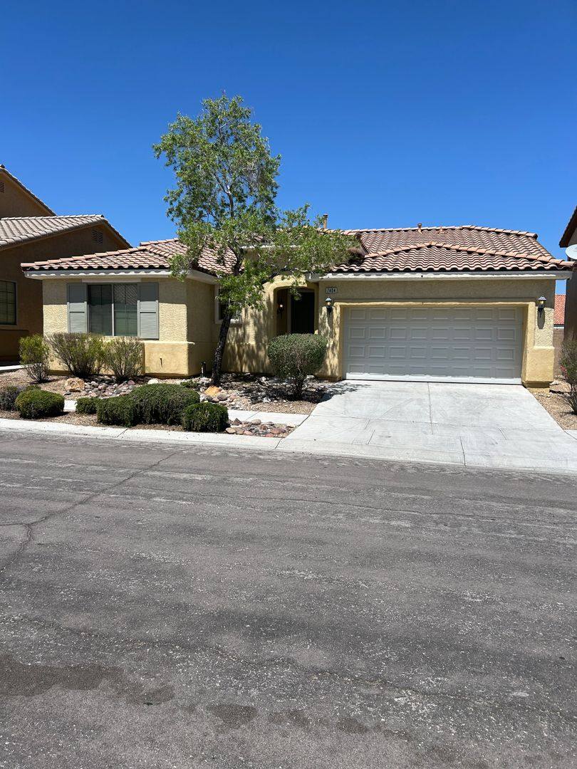House for rent at 7404 Longhorn Lodge Ave, Las Vegas, NV 89113
