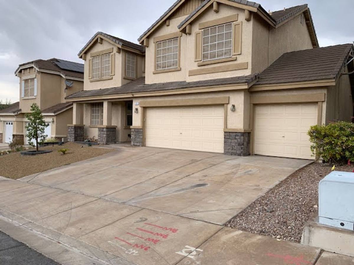 House for rent at 94 Glendive St, Henderson, NV 89012