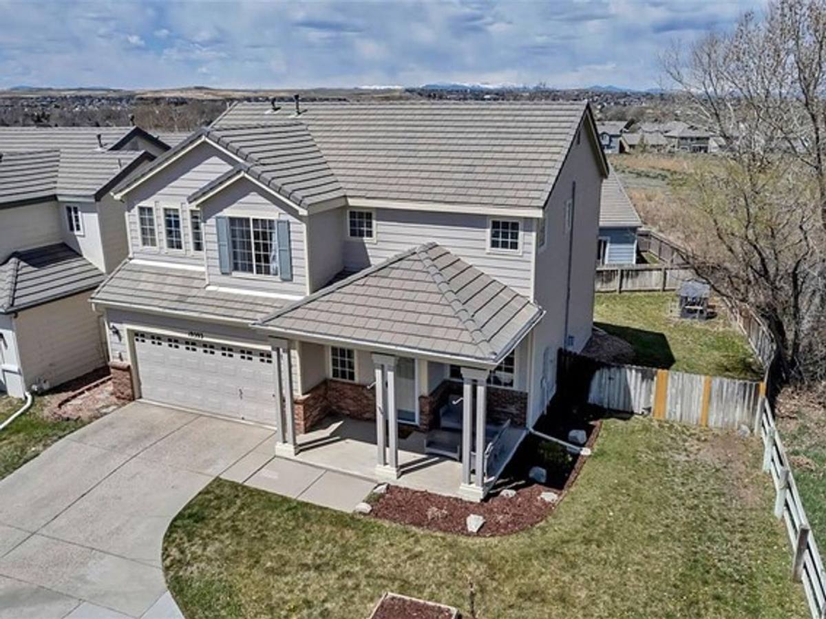 House for rent at 19593 Hollow Creek Dr, Parker, CO 80134