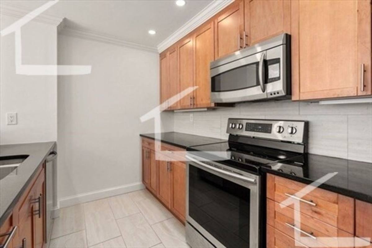 Condo for rent at 175 Oak St #3, Newton Upper Falls, MA 02464