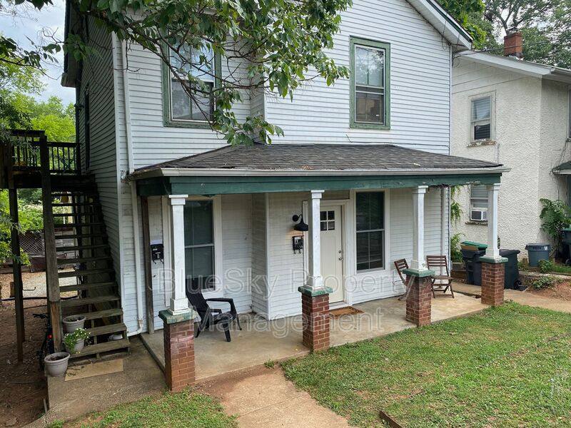 Apartment for rent at 705 Maple St #D, Charlottesville, VA 22902