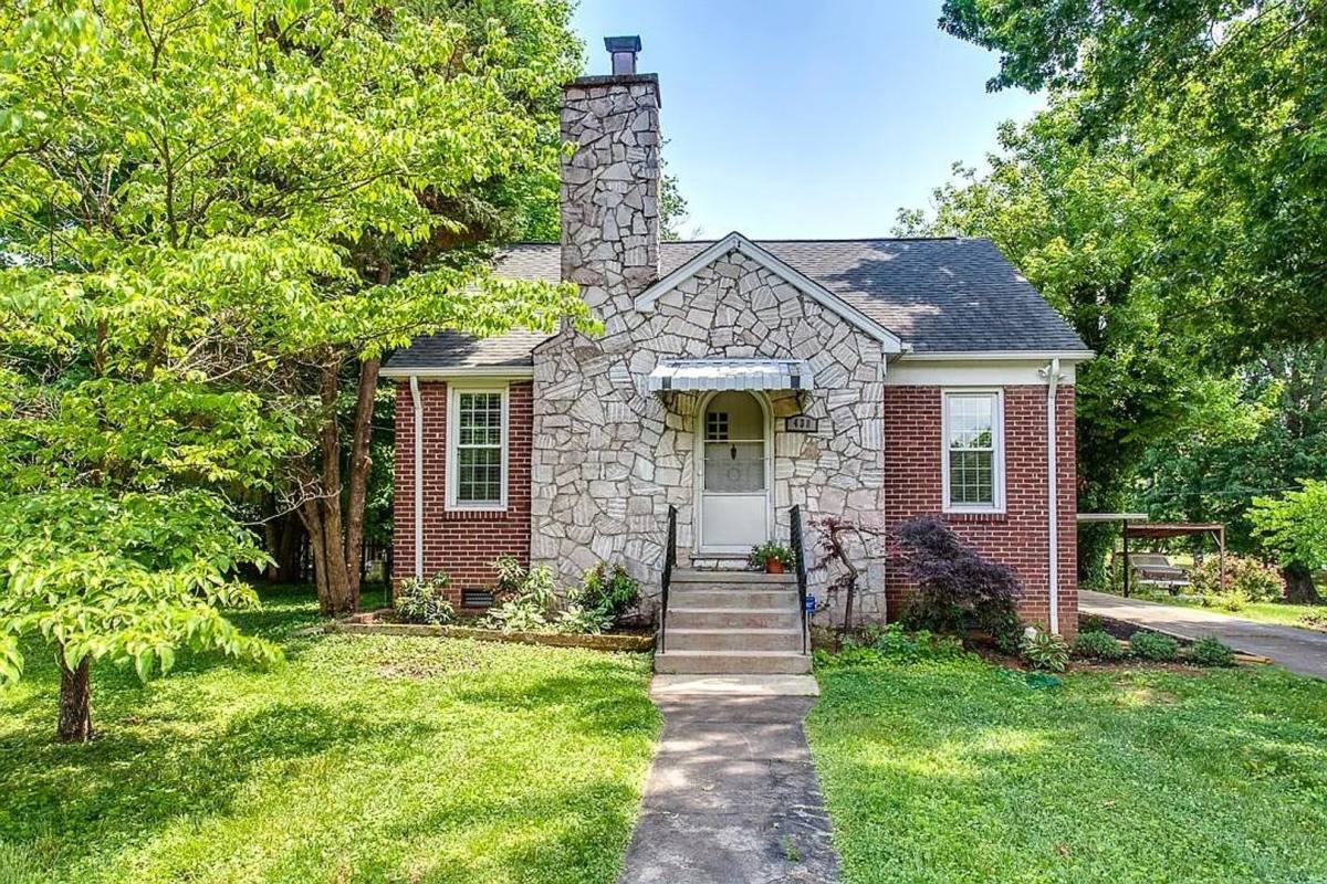 House for rent at 438 McNabb Ave, Knoxville, TN 37920