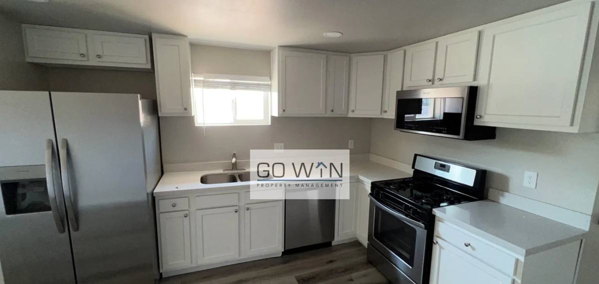 Apartment for rent at 7102 N 45th Ave, Glendale, AZ 85301