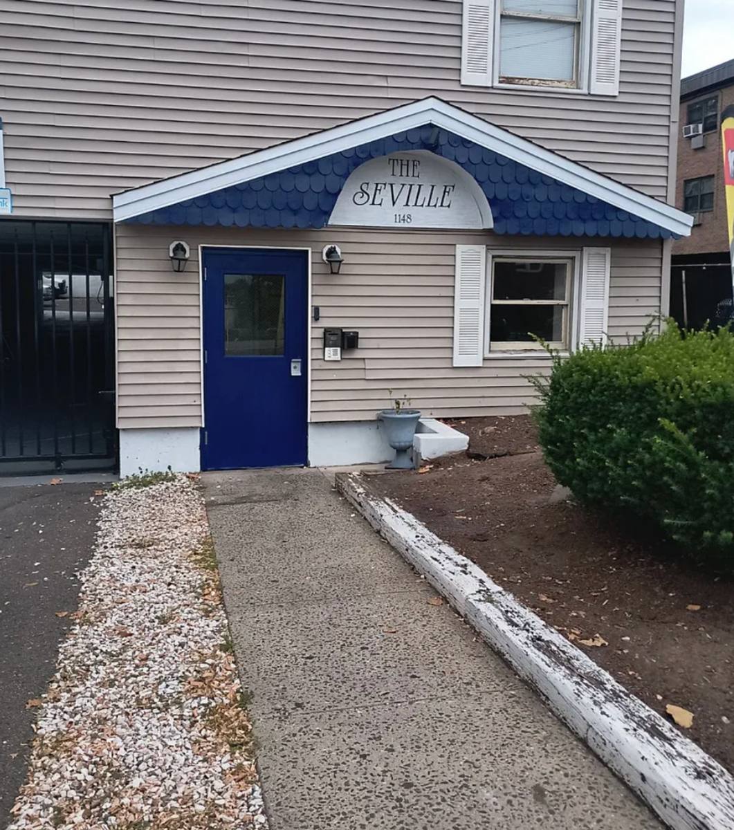 Apartment for rent at 1148 William St, Bridgeport, CT 06608