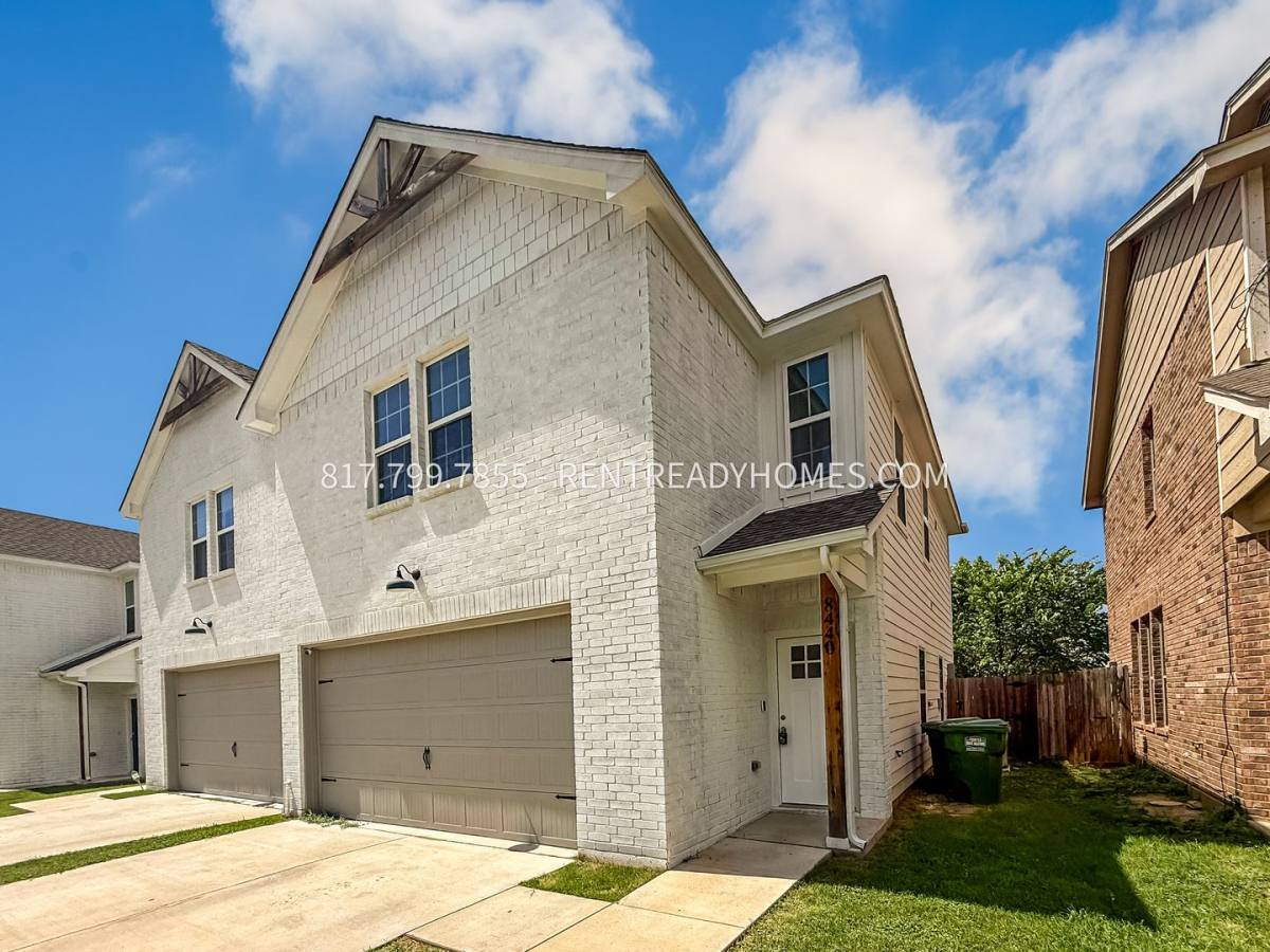 House for rent at 8440 Jay St, Fort Worth, TX 76108