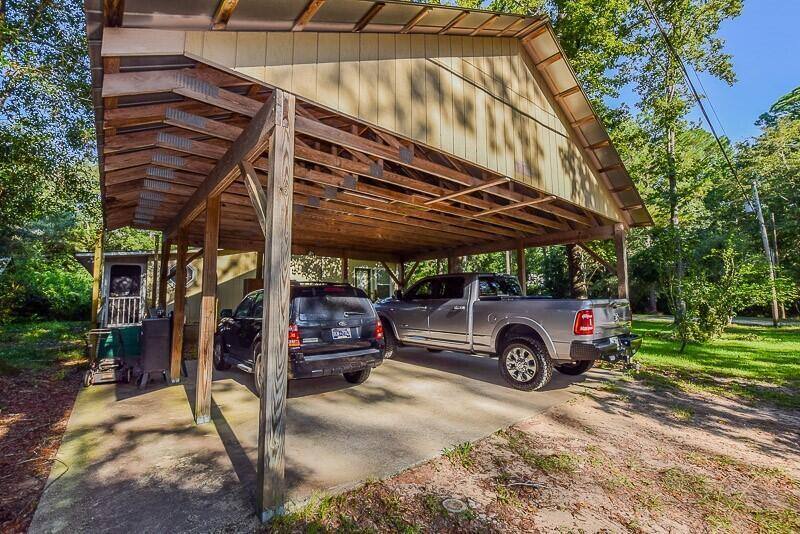 House for rent at 108 Tubbs Lane, Freeport, FL 32439