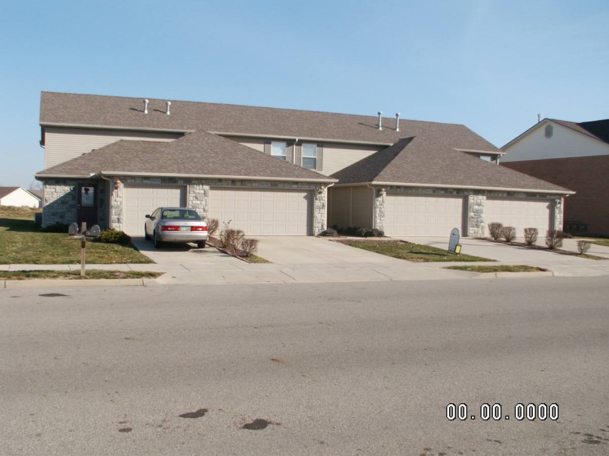 Apartment for rent at 2345 Meadowpoint Dr, Troy, OH 45373
