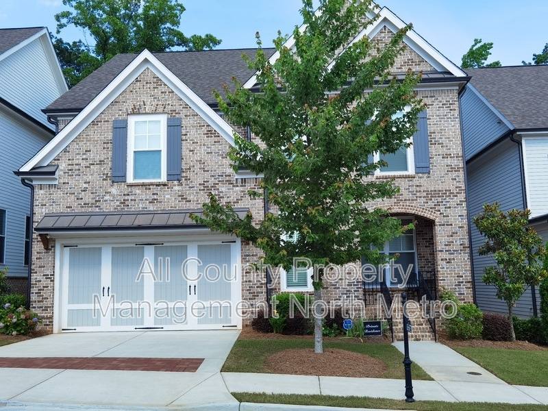 House for rent at 6562 Creekview Circle, Duluth, GA 30097