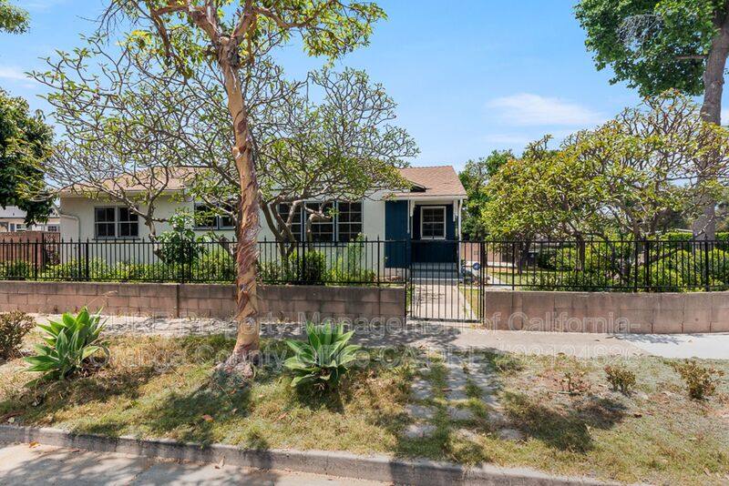 House for rent at 2136 Jody Ave, Santa Ana, CA 92706