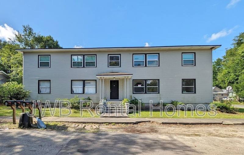 Apartment for rent at 2824 Fleming St #2, Jacksonville, FL 32254