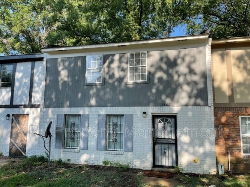 Townhouse for rent at 3067 Saint Croix Place #83, Memphis, TN 38127