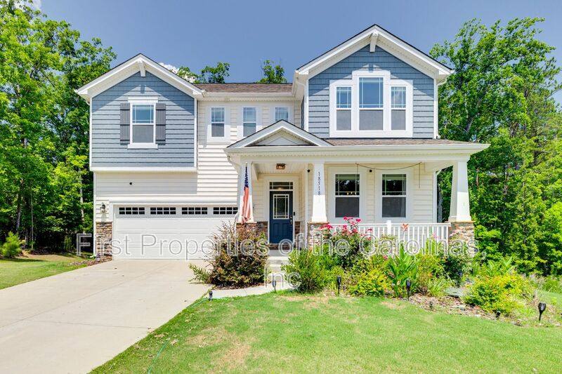 House for rent at 18518 Lahaina Lane, Charlotte, NC 28278