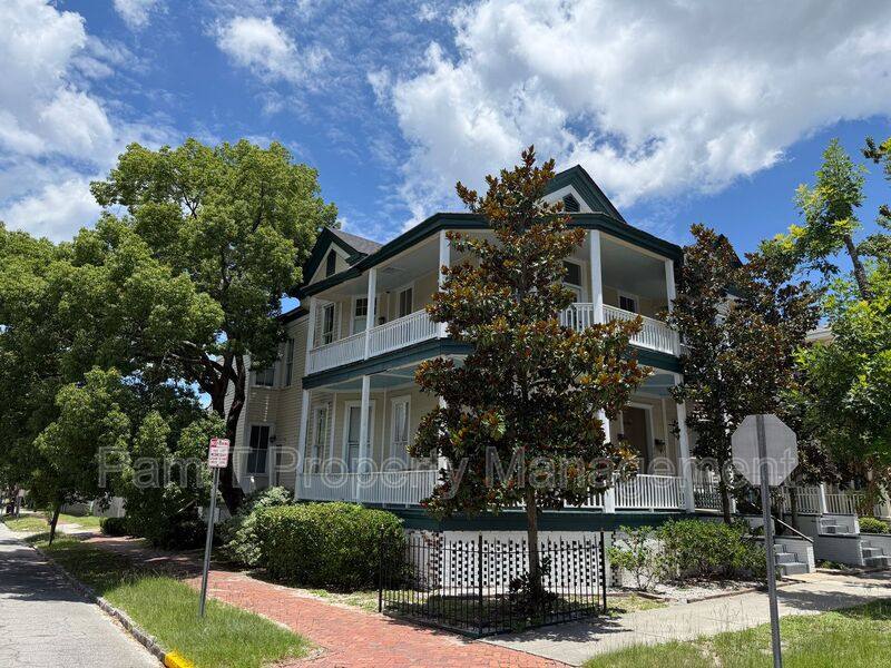 Apartment for rent at 402 E Park Ave #2B, Savannah, GA 31401