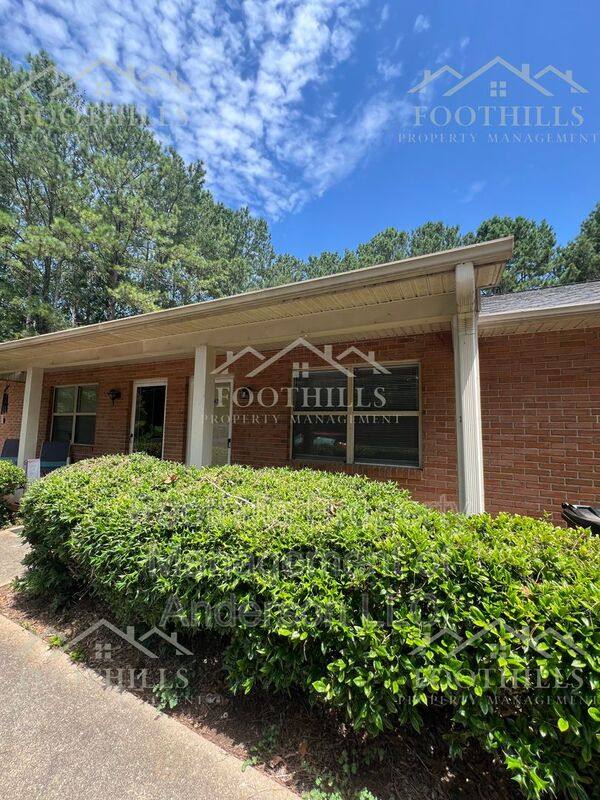 Apartment for rent at 5542 Old Pearman Dairy #A, Anderson, SC 29625