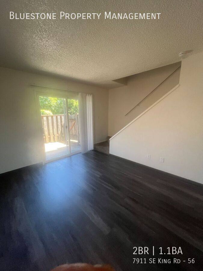 Apartment for rent at 7911 SE King Rd, Portland, OR 97222